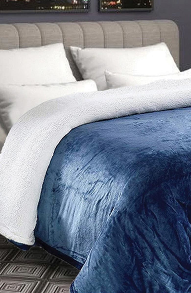 Luxury Home Plush Fleece & Faux Shearling Throw Blanket, Main, color, Navy