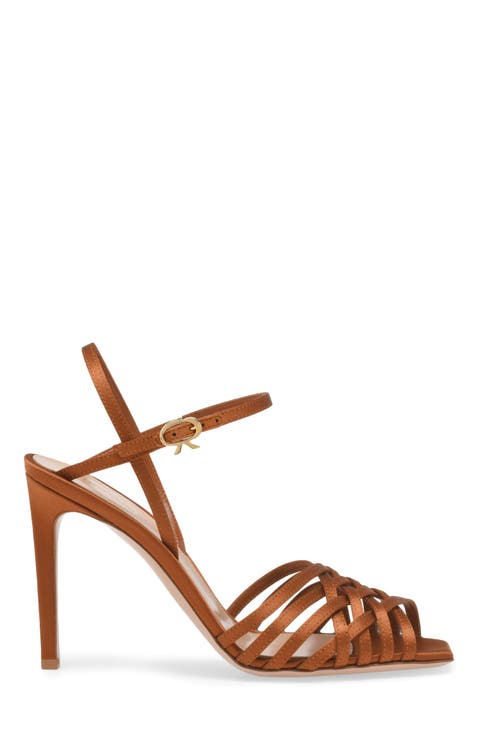 Kerry Sandal