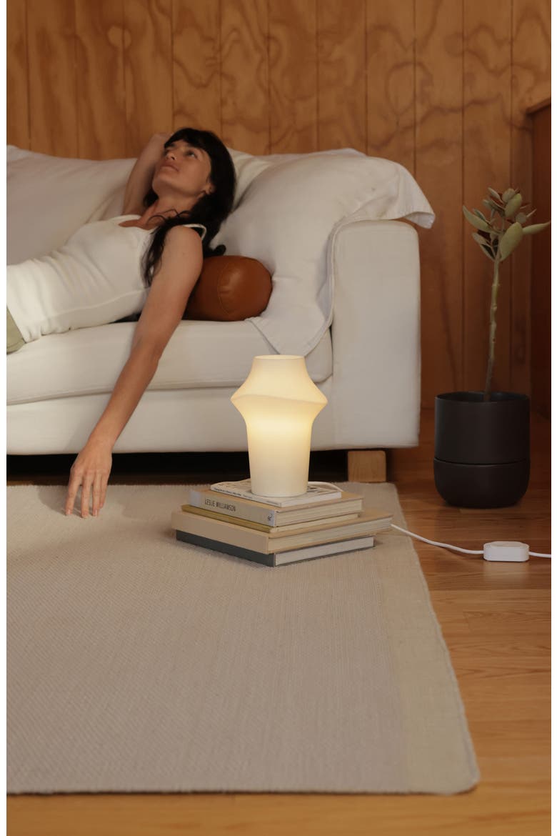 The Curve Table Light, Alternate, color, TRANSLUCENT