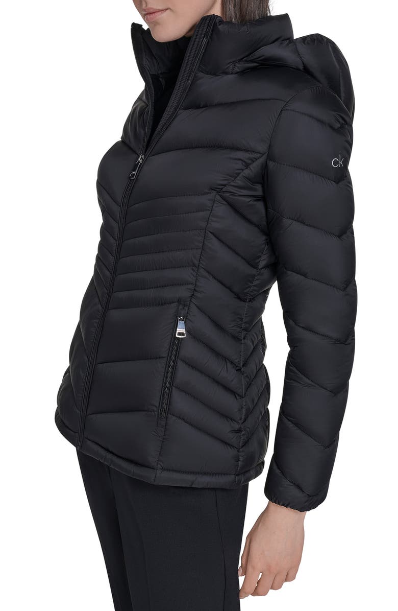 Calvin Klein Water Resistant Chevron Quilted Puffer Jacket, Alternate, color, Black