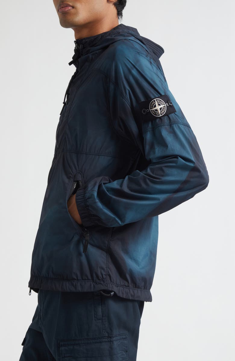 Stone Island Dégradé Water Repellent Nylon Hooded Jacket, Alternate, color, V0029 Black