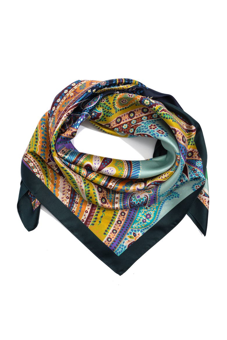 Parlor Paisley Square, Alternate, color, Navy