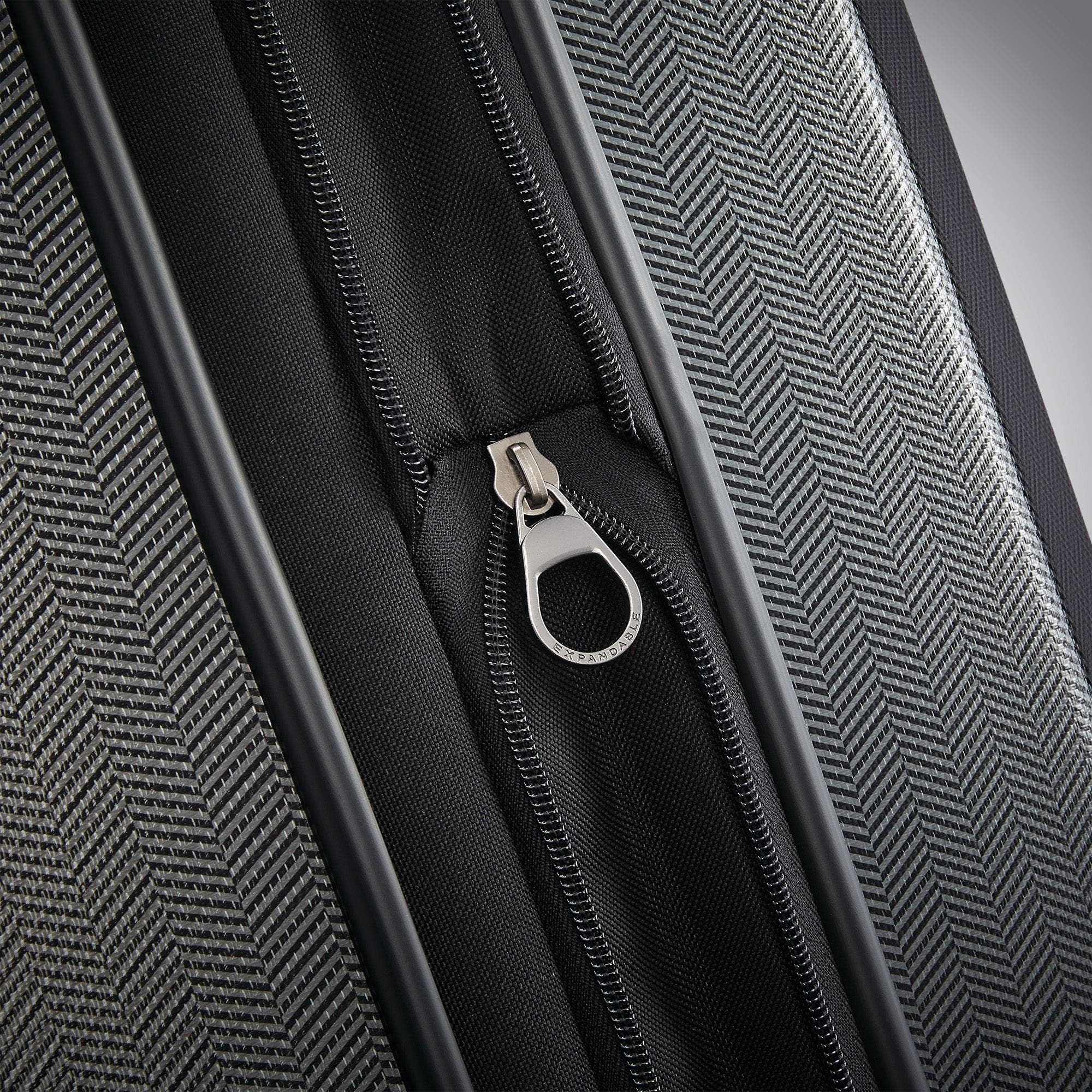 Hartmann Century Deluxe Carry-On Expandable Spinner 22", Alternate, color, Black/Gunmetal