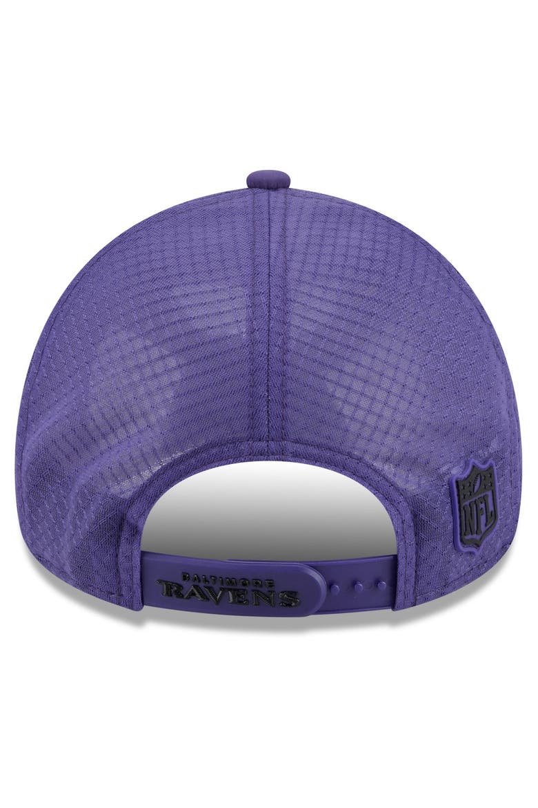 Men's New Era Purple Baltimore Ravens 2026 Sideline Apex 9FORTY Adjustable Trucker Hat, Alternate, color, Purple