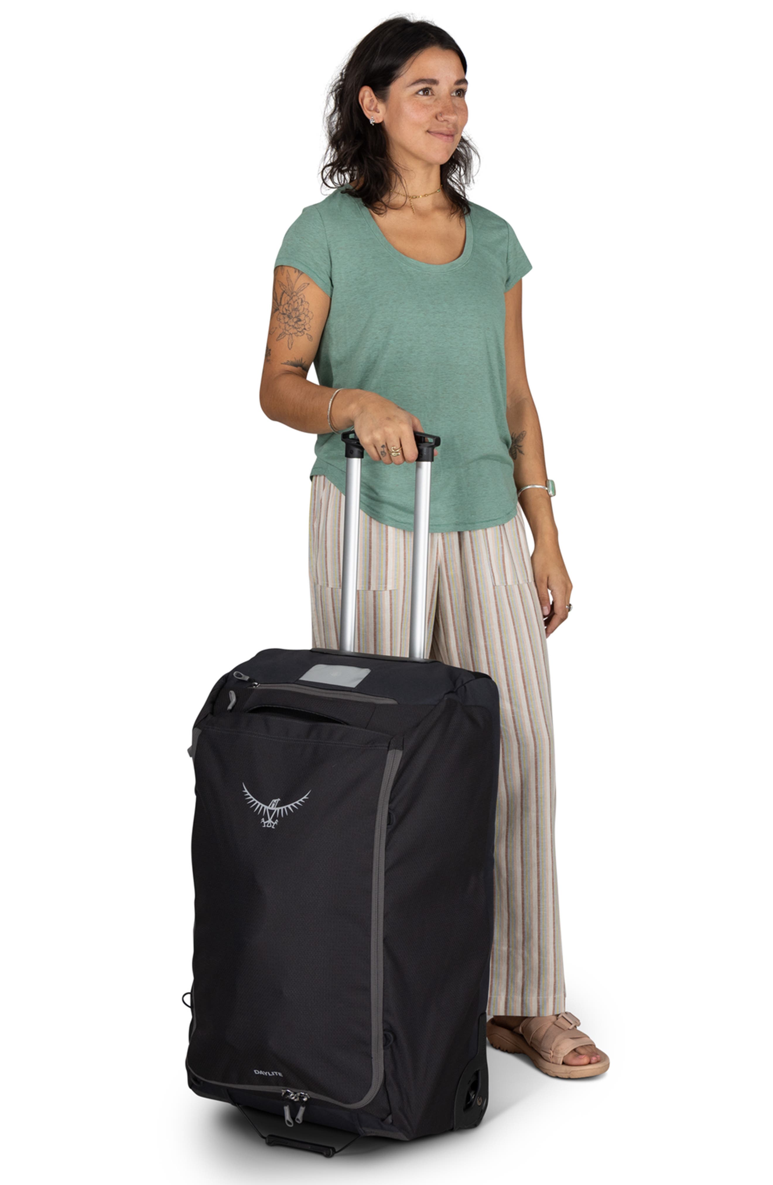 Osprey Daylite 85-Liter 28-Inch Wheeled Duffle Bag Luggage, Alternate, color, Black