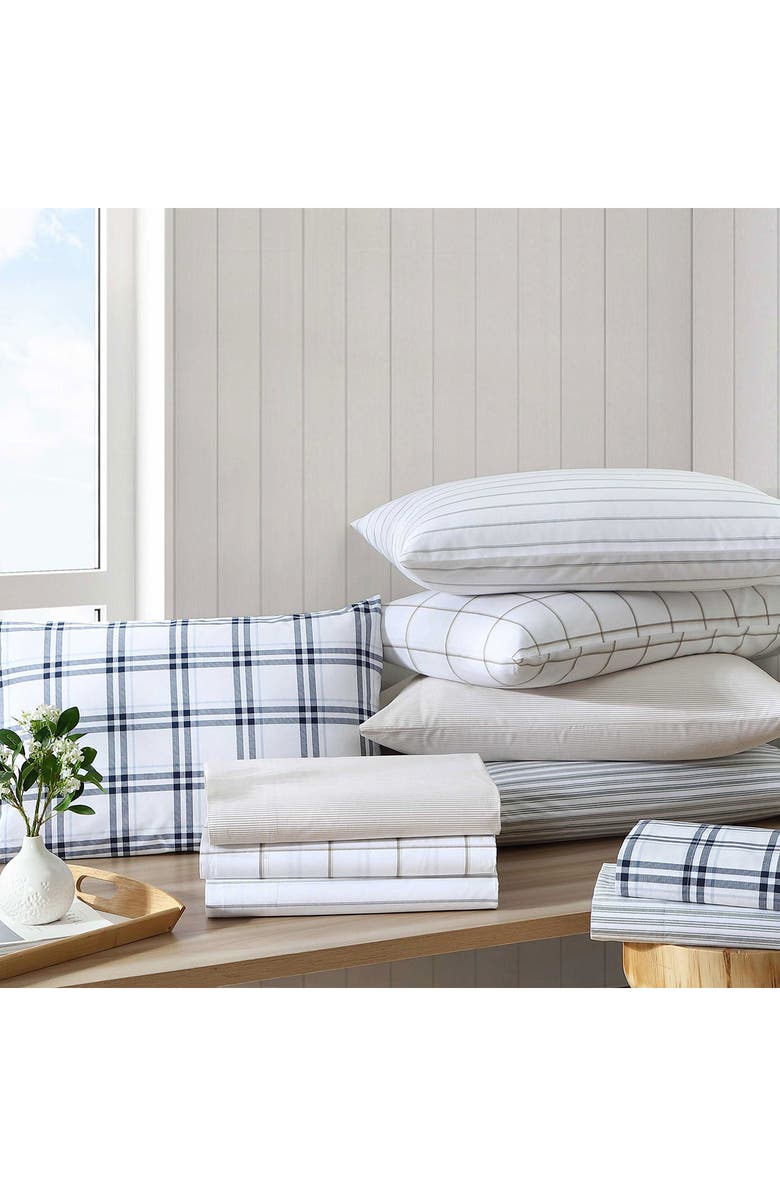 Nautica Skipper's Island 200-Thread Count Cotton Percale Sheet Set, Alternate, color, Medium / Dark Green