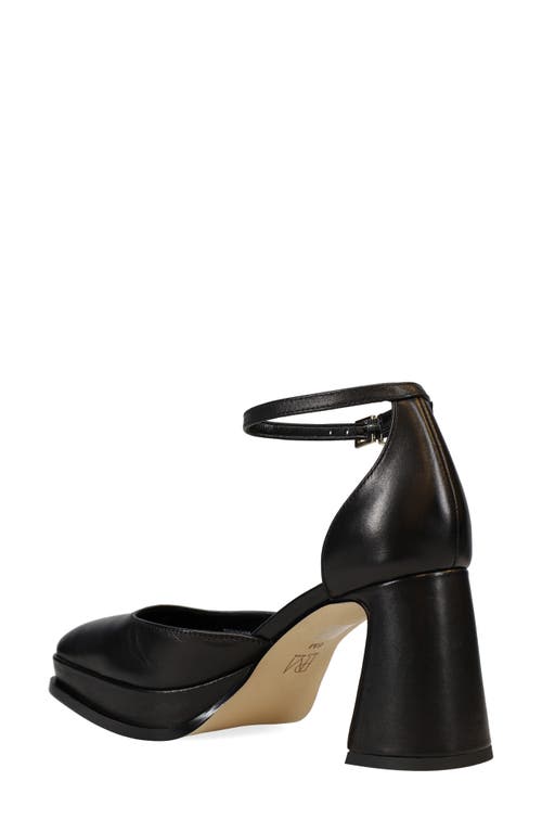 Pelle Moda Dolli Pump In Black