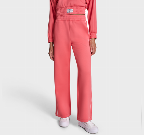 Converse Knock Out Pants In Pink