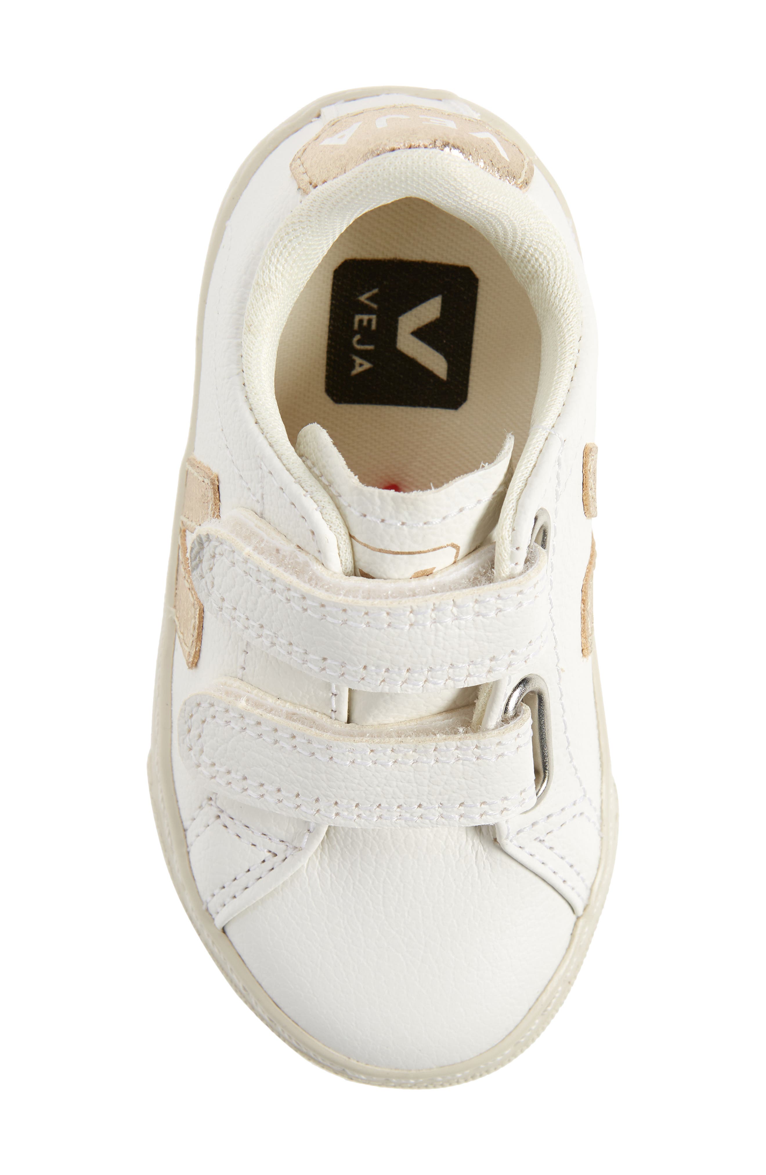 Veja ChromeFree<sup>™</sup> Sneaker, Alternate, color, 
