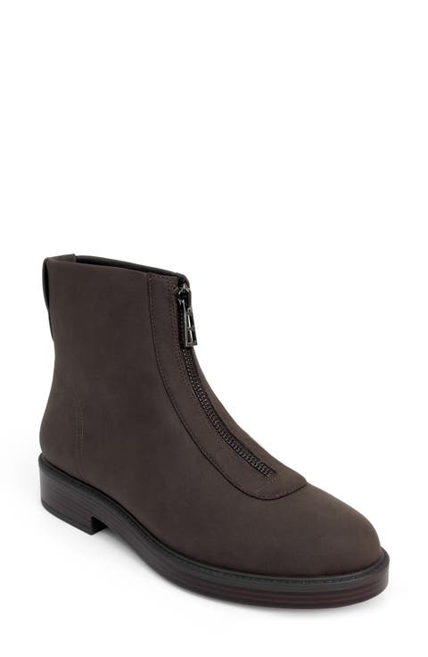 Poshia Chelsea Bootie (Women)