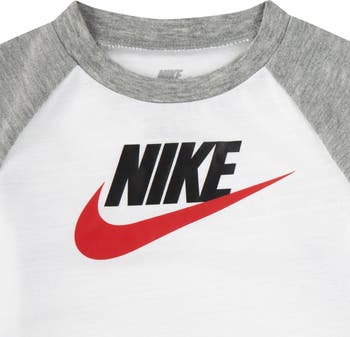 Colorblock Puffer Vest, Logo T-Shirt & Fleece Joggers Set