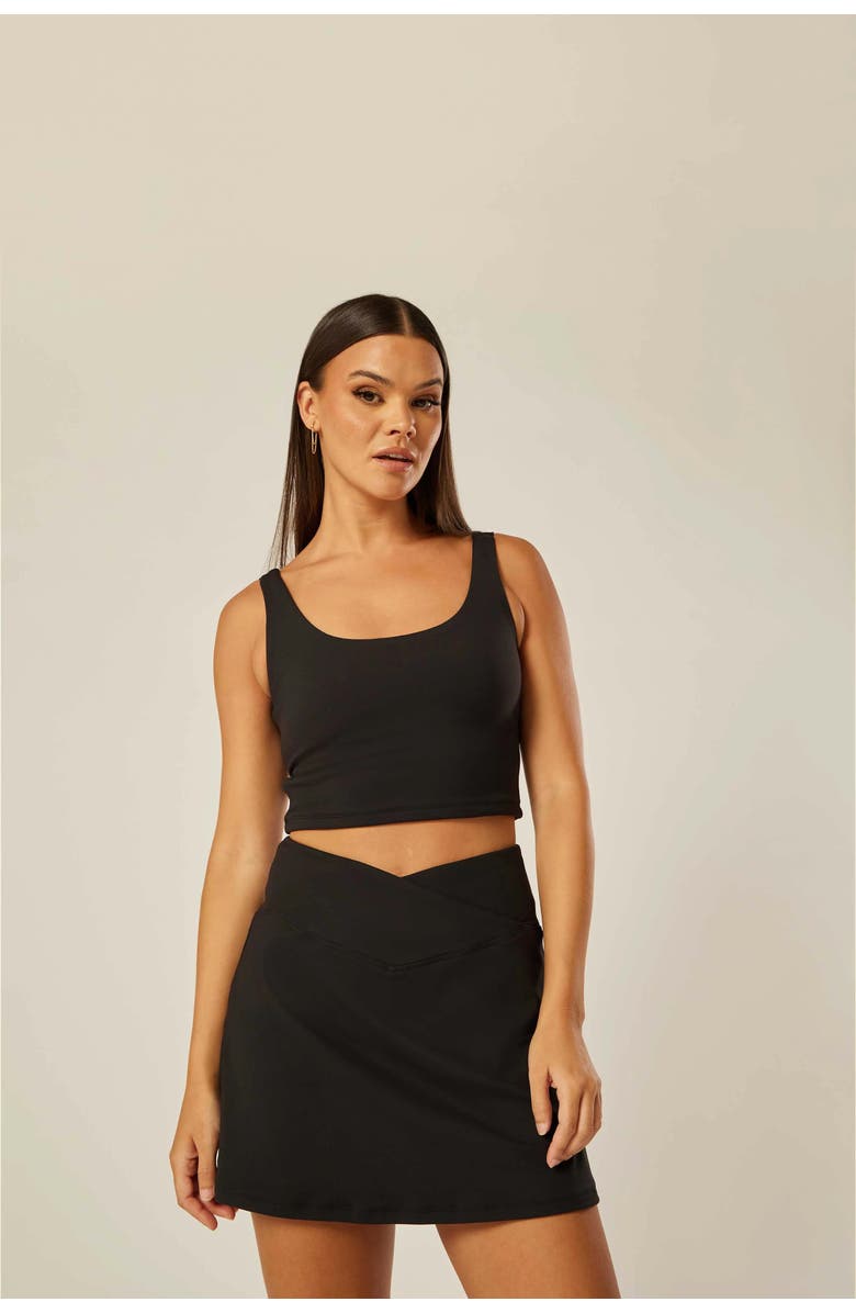 Be Athletica Stretch Scoop Neck Twist-Back Vest, Main, color, Black