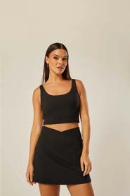 Be Athletica Stretch Scoop Neck Twist-Back Vest