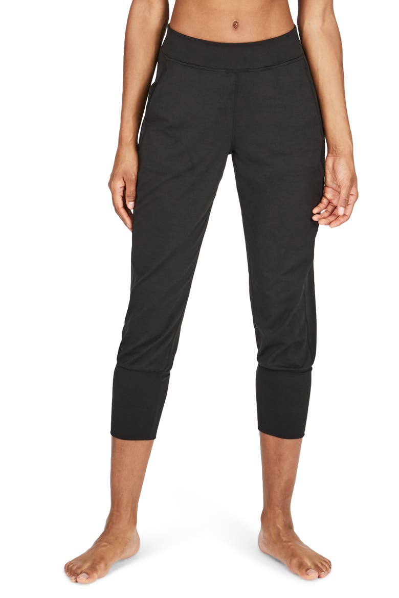 Garudasana Crop Yoga Trousers, Main, color, BLACK MARL