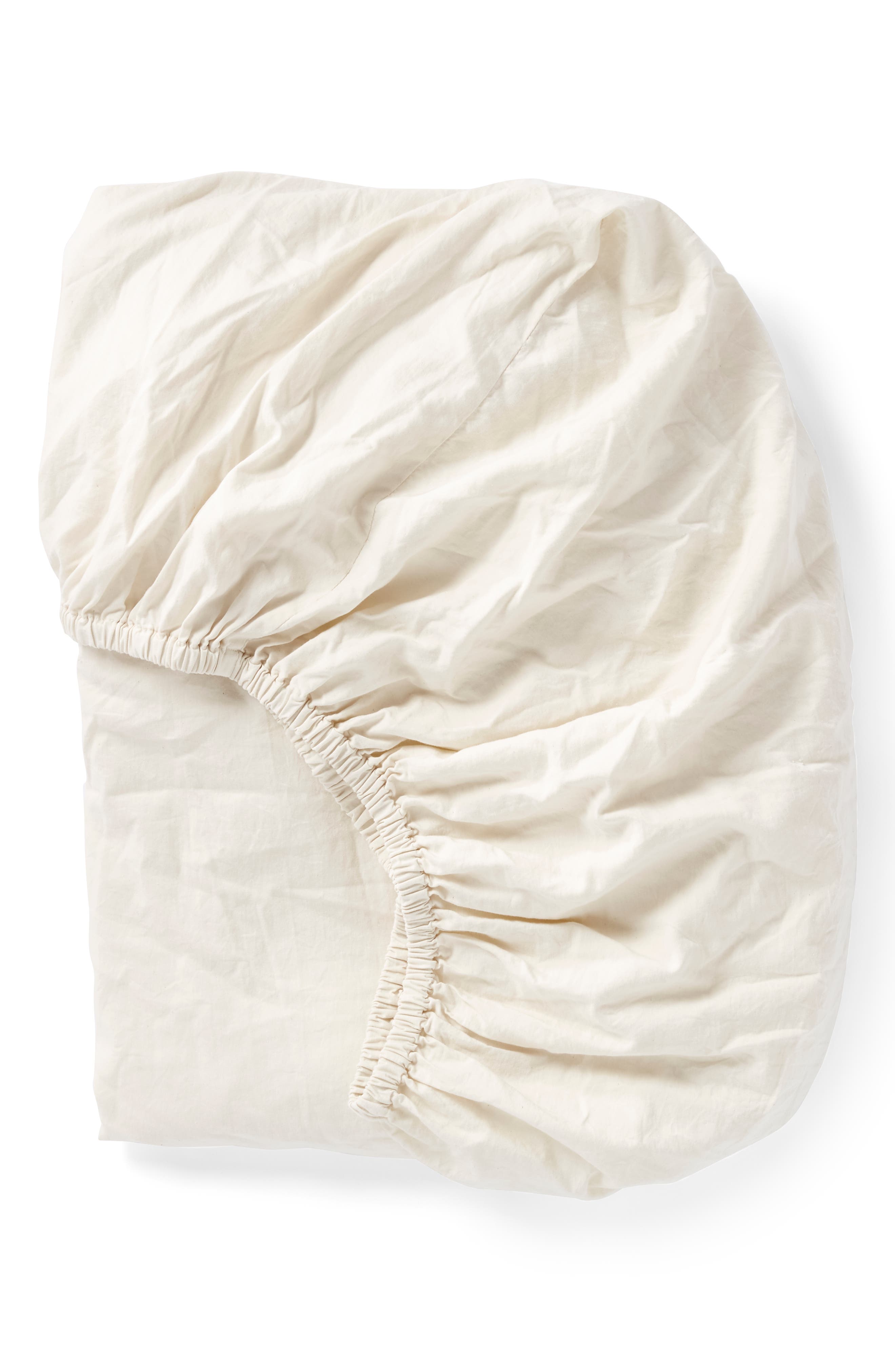 Coyuchi 320 Thread Count Relaxed Organic Cotton Sateen Fitted Sheet ...