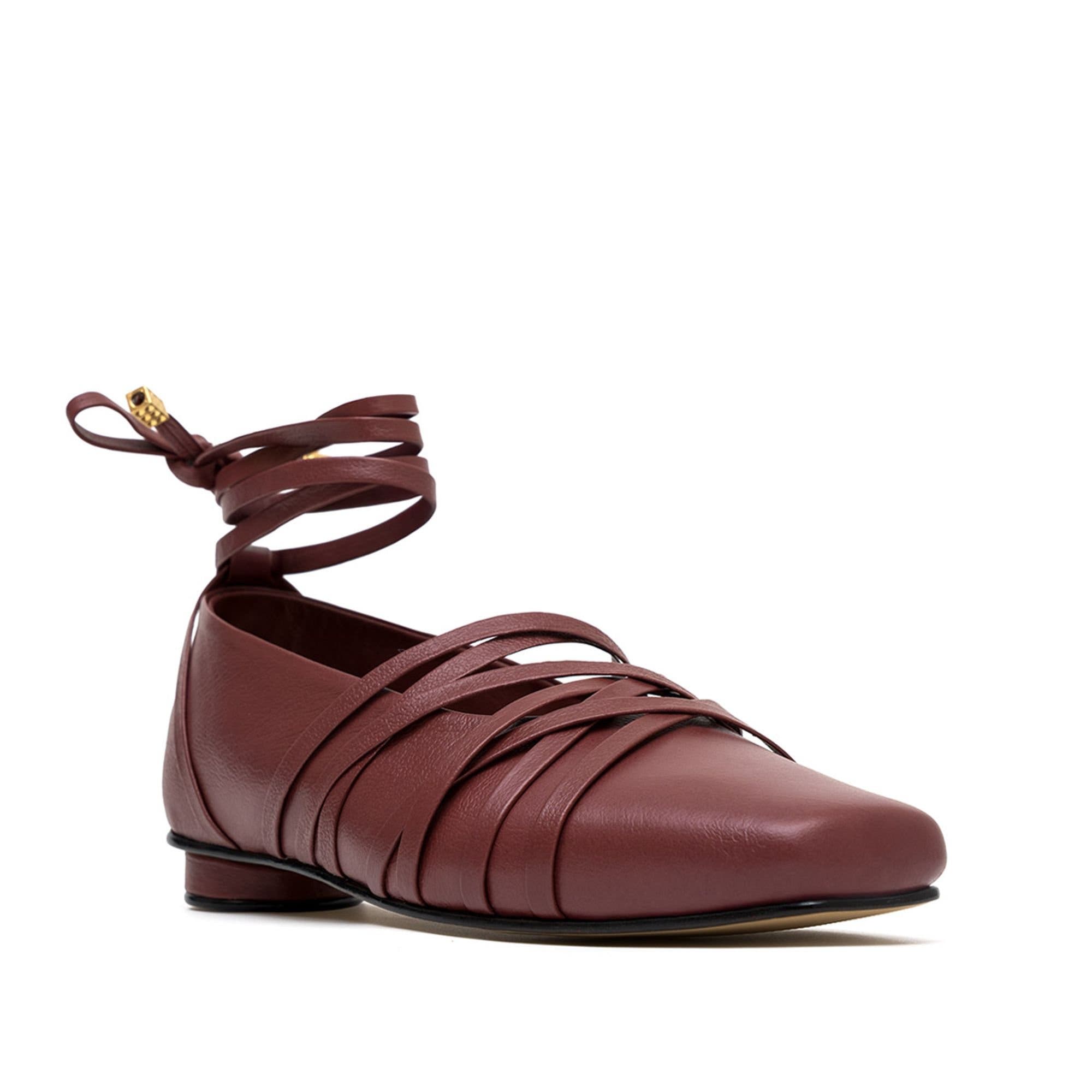 Sofia Flats, Alternate, color, Wine