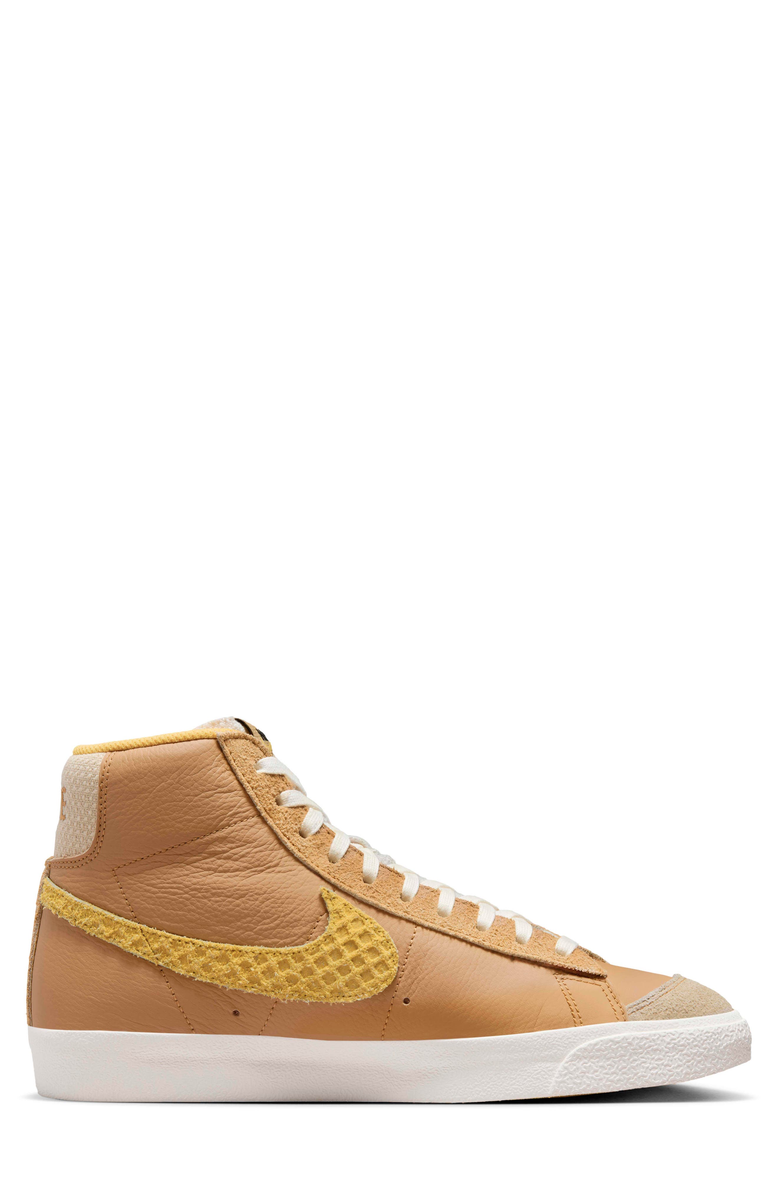 Nike Blazer Mid '77 Sneaker, Alternate, color, 