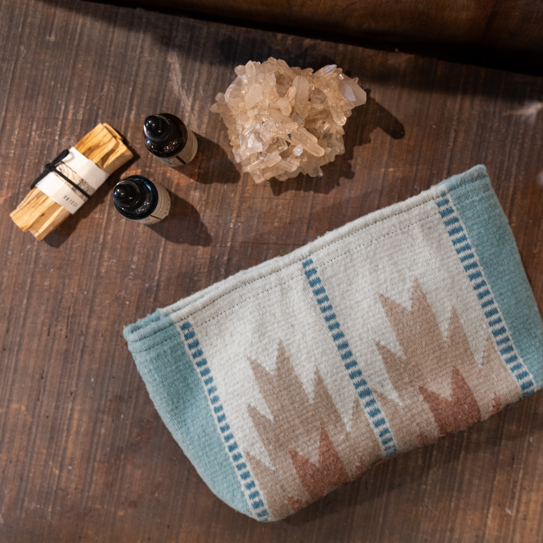 Cielo Rosa Pouch, Alternate, color, Rose Pink & Sky Blue
