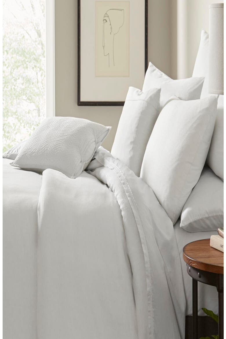 Dream Duvet Cover, Alternate, color, WHITE
