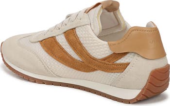 Oasis Runner Sneaker