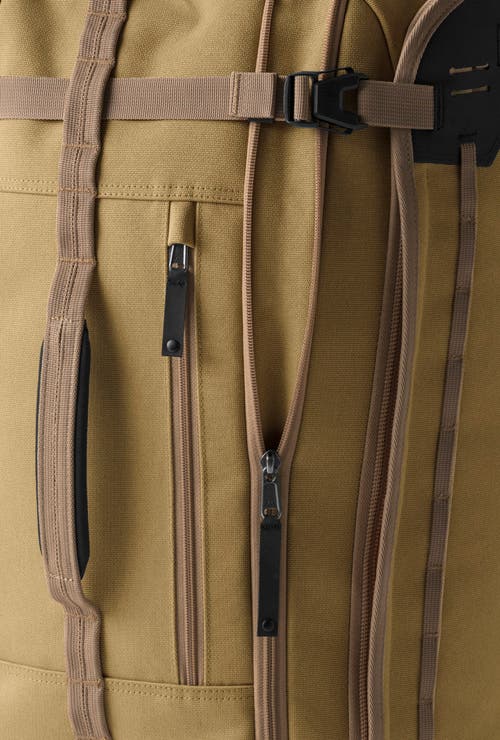 Eagle Creek Gear Warrior Xe Large Luggage In Sand Dune