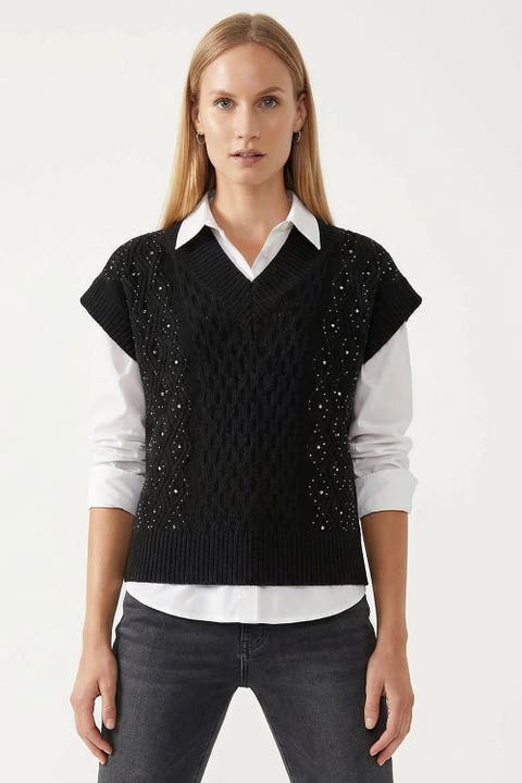 Adoria Sleeveless V Neck Cable Knit Sweater