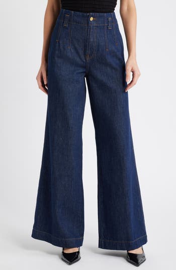Frame Darted Wide Leg Jeans In Rinse
