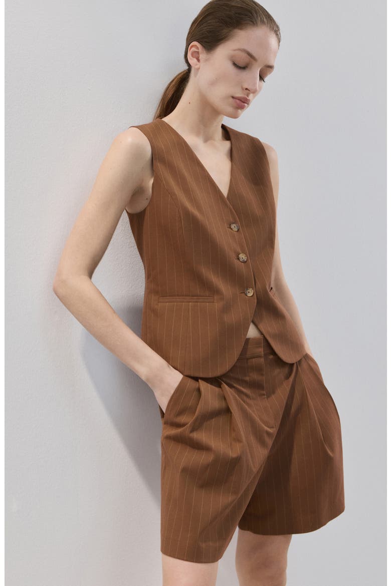 Pleated Pinstripe Straight Fit Bermuda Shorts, Alternate, color, CARAMEL