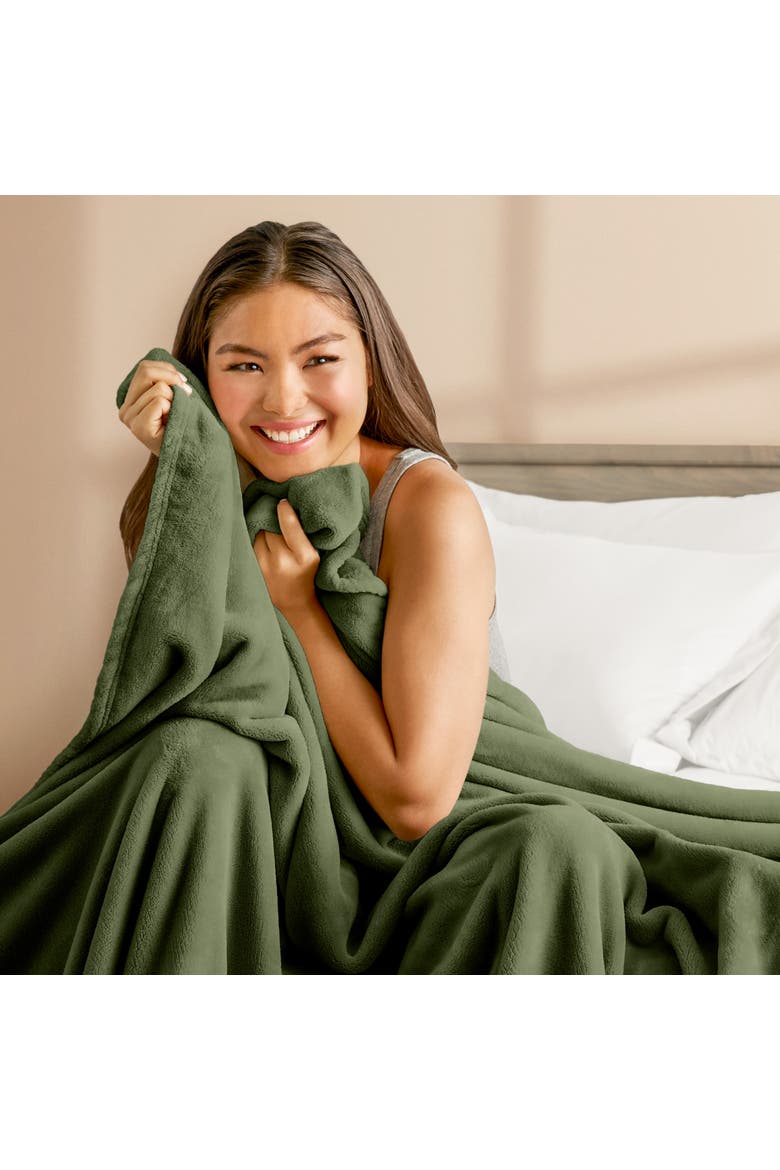 Microplush Fleece Throw Blanket, Alternate, color, Cypress