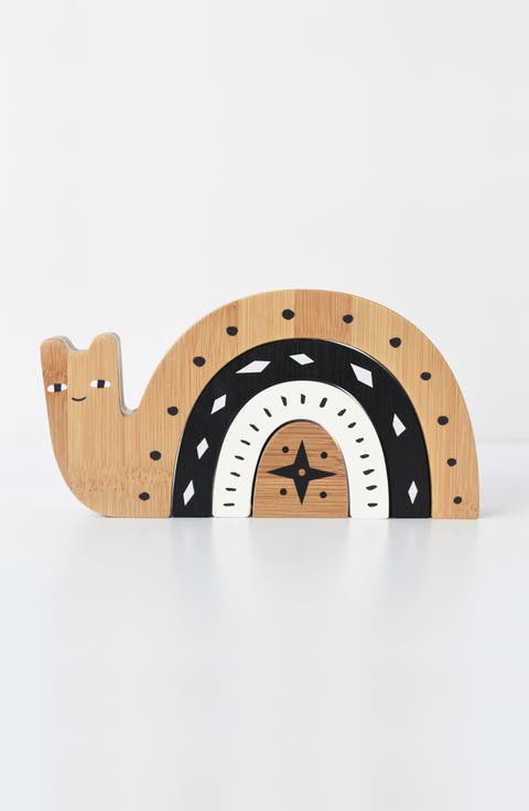 Wooden Nesting Animal