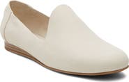 TOMS Darcy Flat Loafer