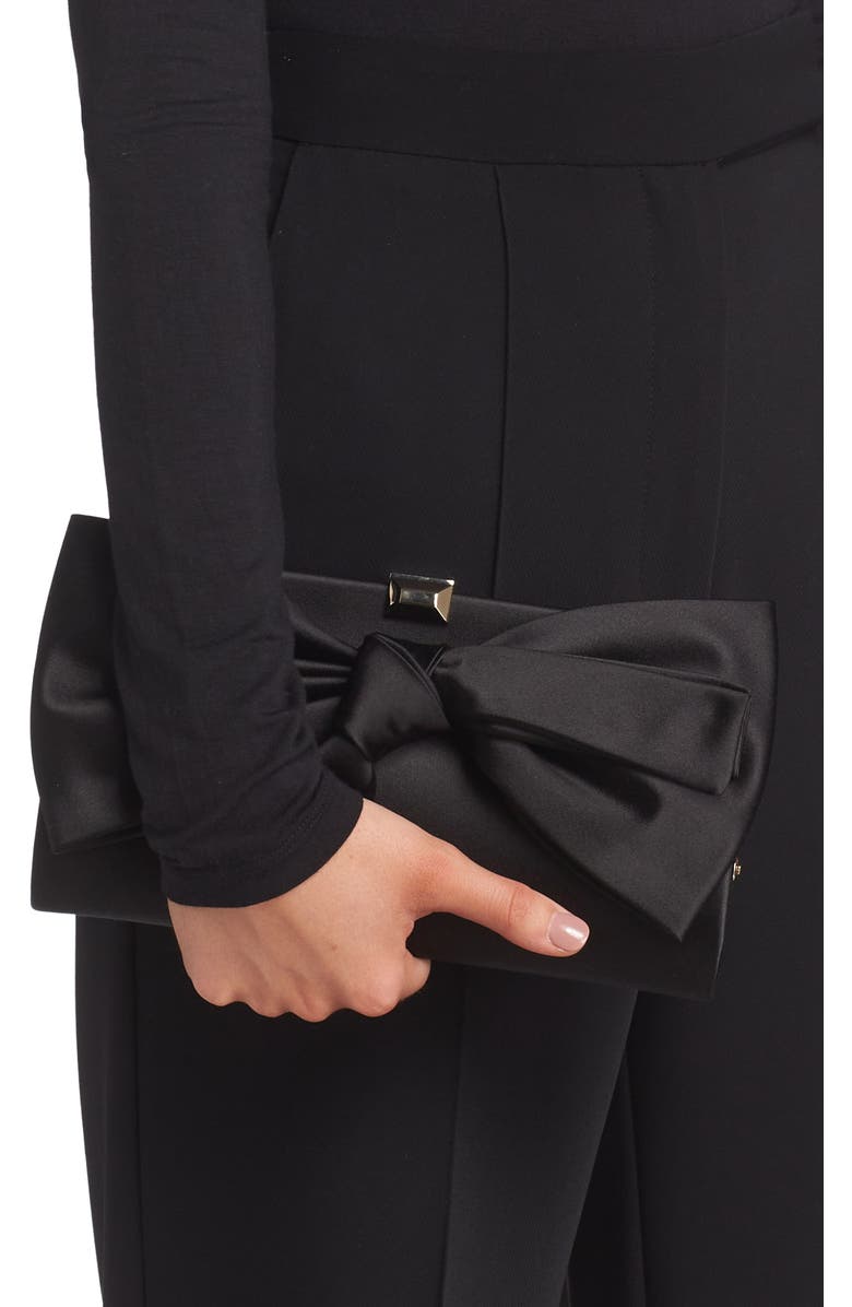 Stuart Weitzman The VIP Loveknot Clutch, Alternate, color, Black
