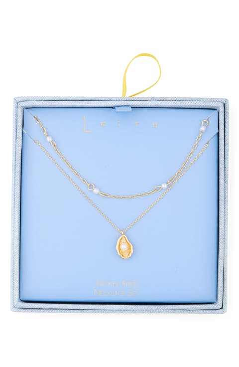 Layered Oyster Pendant Necklace
