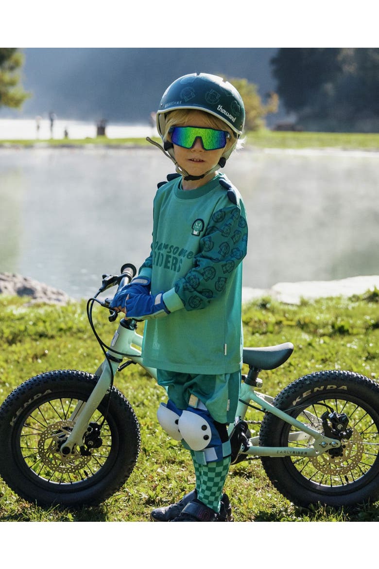 Spike Riders Top, Alternate, color, Green