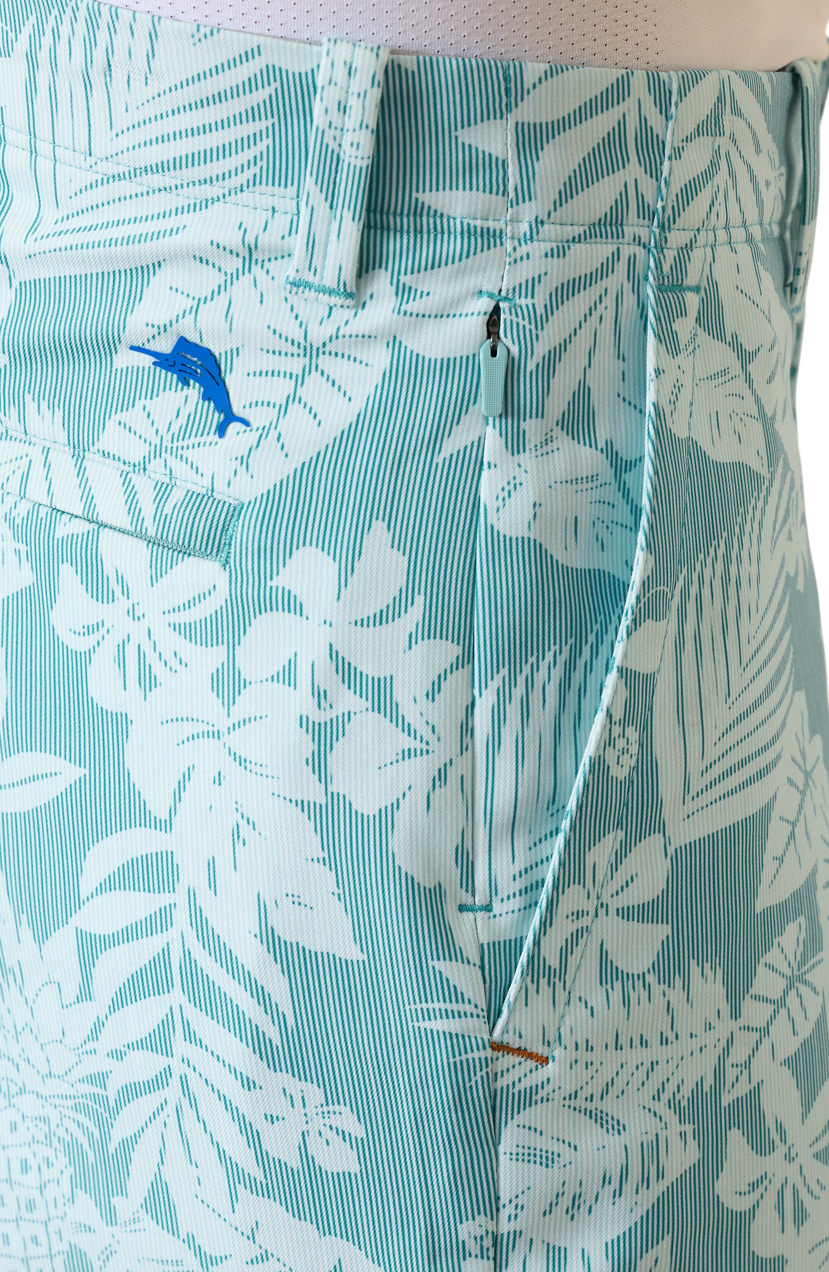 Tommy Bahama On Par Pina Putt Putt Shorts (Men) | Nordstromrack