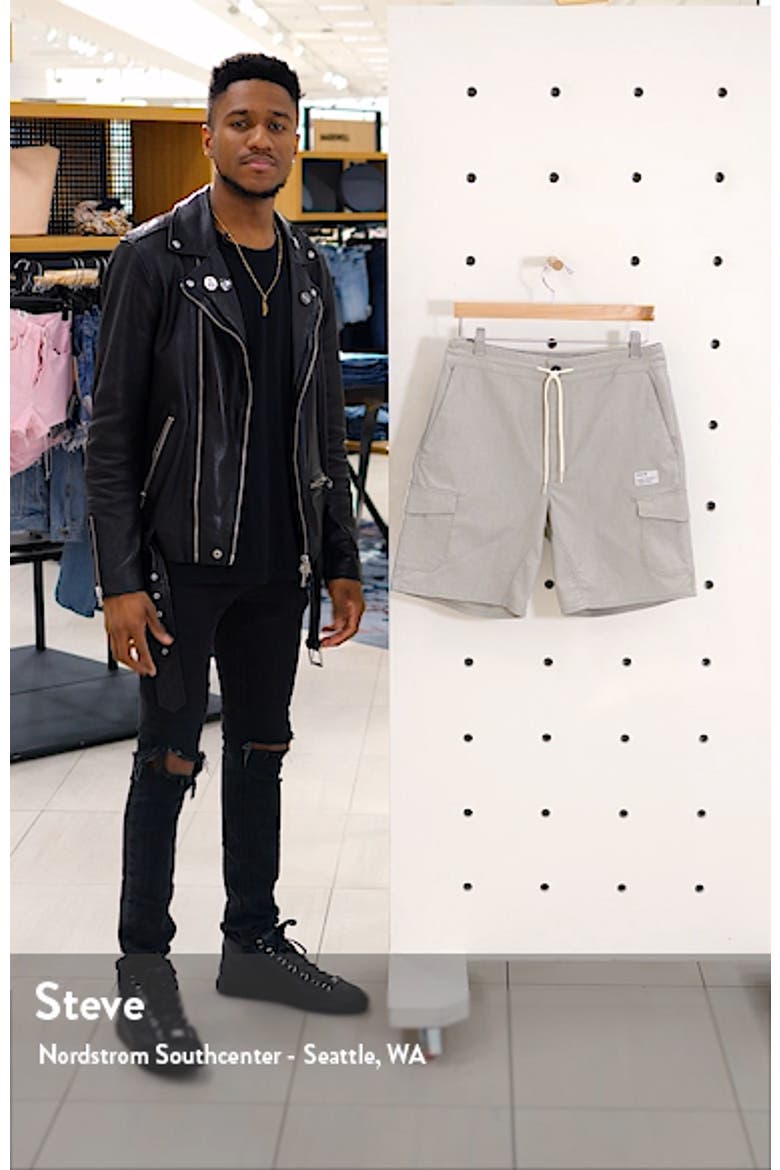 Dri-FIT Breathe Cargo Shorts video