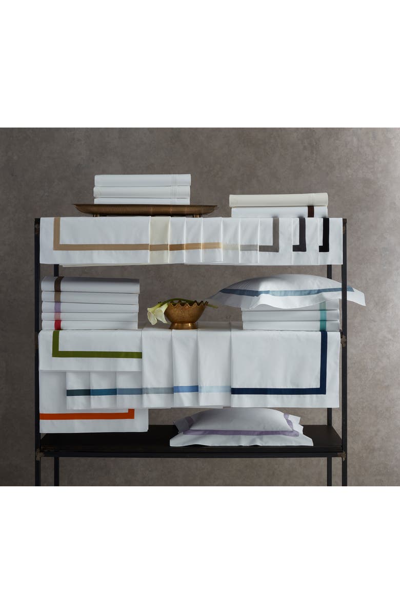 Matouk Lowell 600 Thread Count Flat Sheet, Alternate, color, Azure