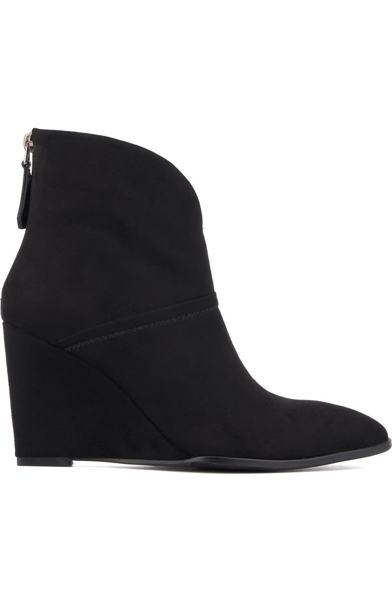 TORGEIS Notched Wedge Boot, Alternate, color, Black
