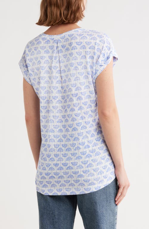 Bobeau V-neck Pleated Back T-shirt In Blue