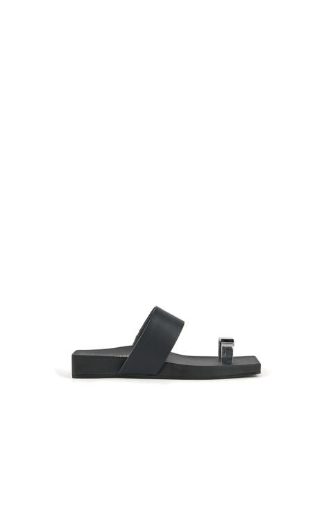 Loop Toe Lo Sandals