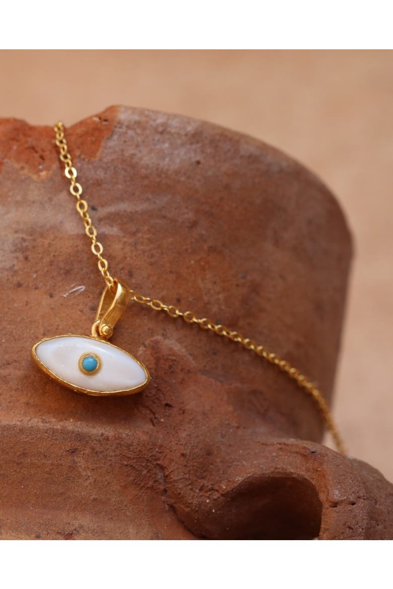 Aretha Mother Of Pearl Eye Pendant Necklace, Alternate, color, Gold