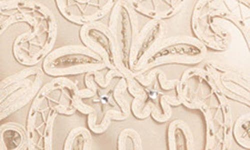 SUE WONG SUE WONG V-NECK EMBROIDERY & BEAD OVERLAY GOWN 