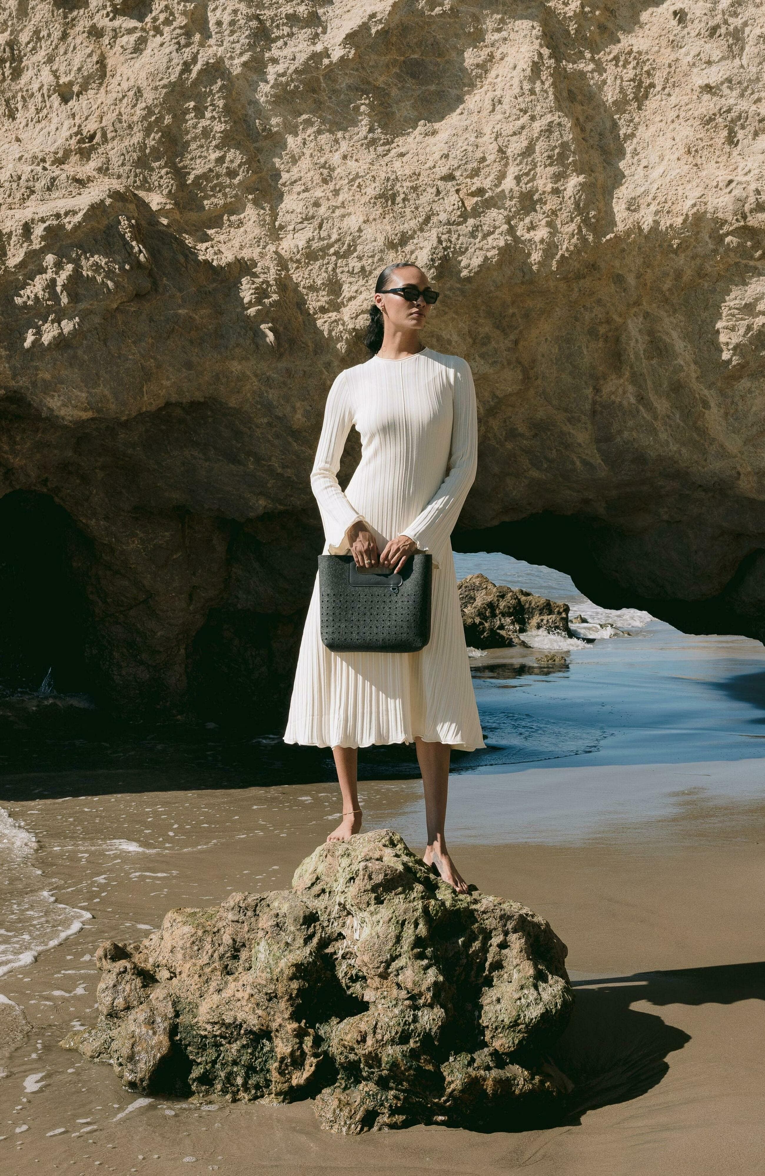 Graf Lantz Asobi Merino Wool Midi, Alternate, color, Charcoal