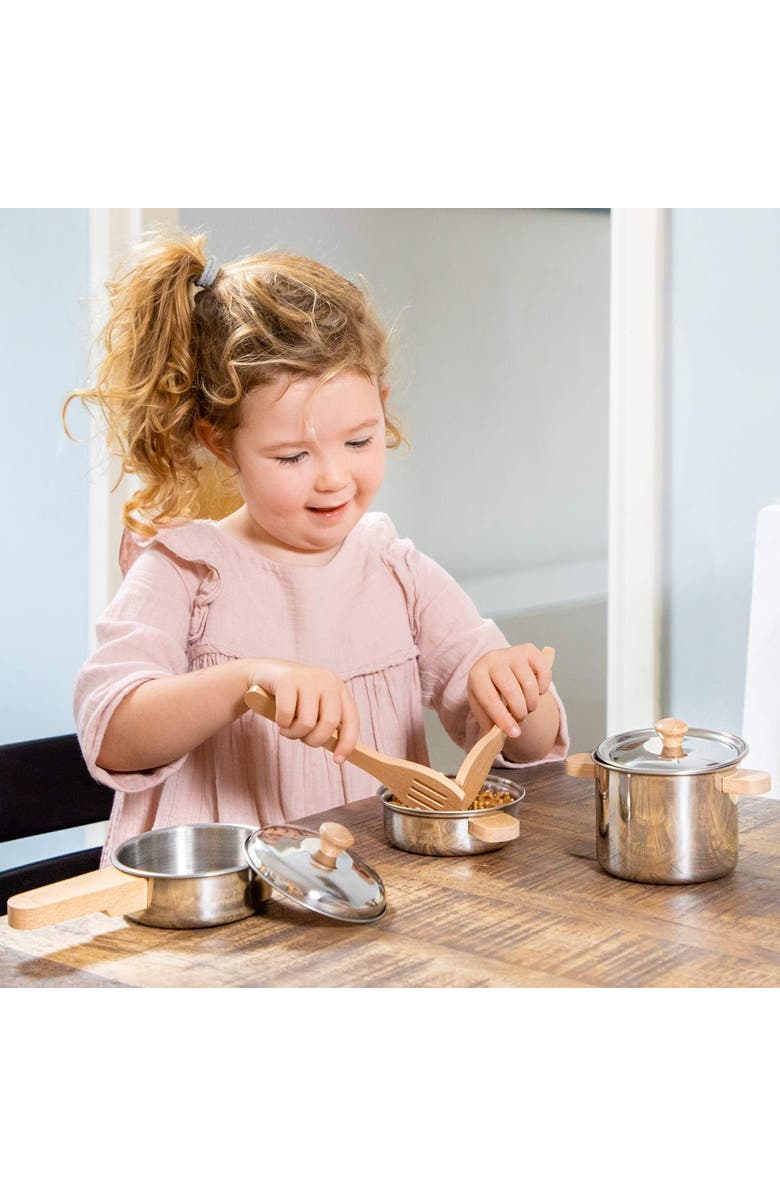 NEW CLASSIC TOYS Metal Pan Set with Wooden Handles, Alternate, color,