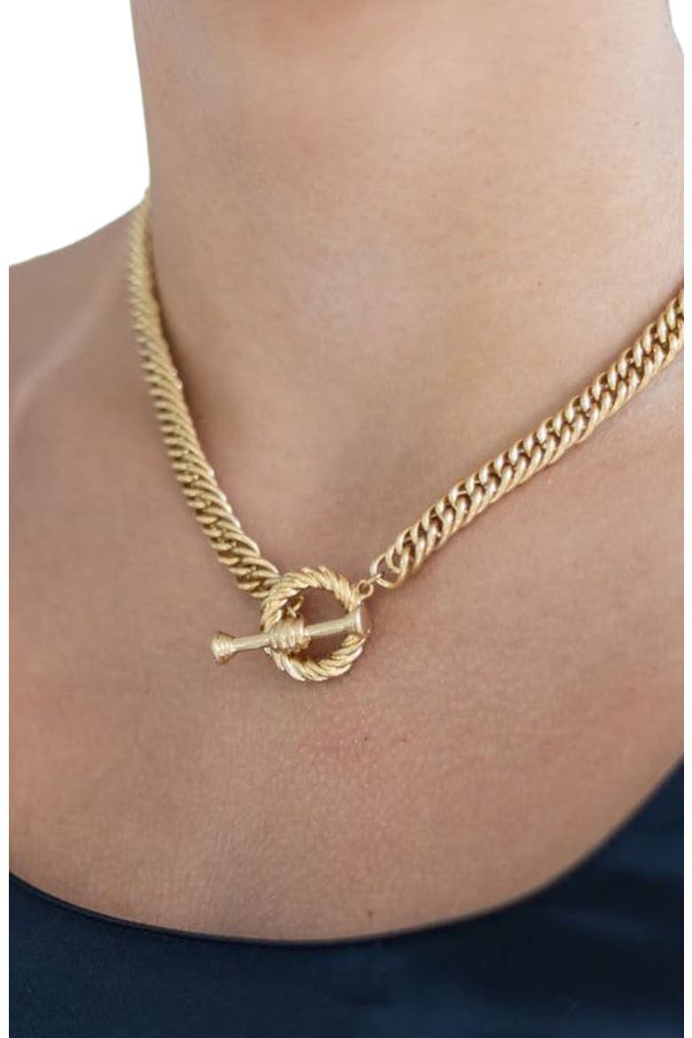 Vintage Coco, Alternate, color, Gold