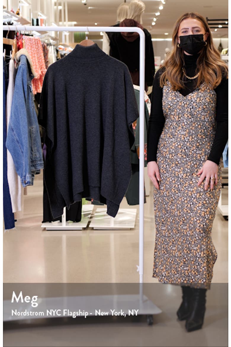Landera Wool & Cashmere Poncho video