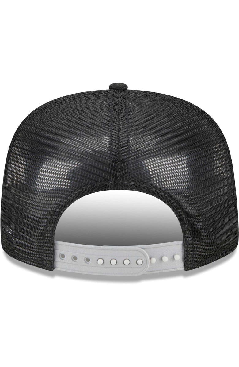 New Era Men's New Era Black Washington Commanders Illumination Golfer Snapback Trucker Hat, Alternate, color, 