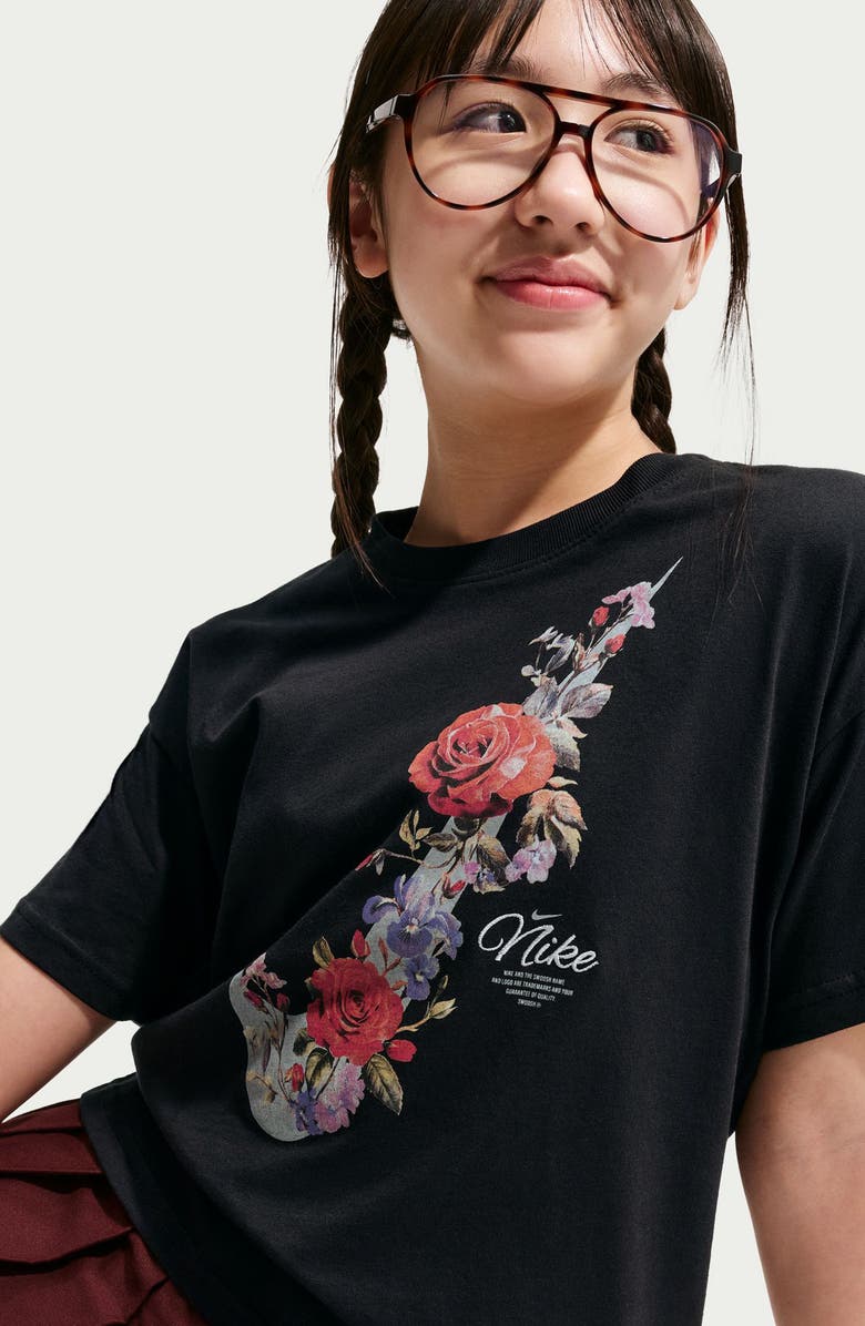 Nike Kids' Sportswear Essentials Bloom Boxy T-Shirt, Alternate, color, Black/ Platinum Tint