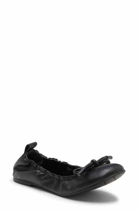The Bow Ballerina Leather Flat