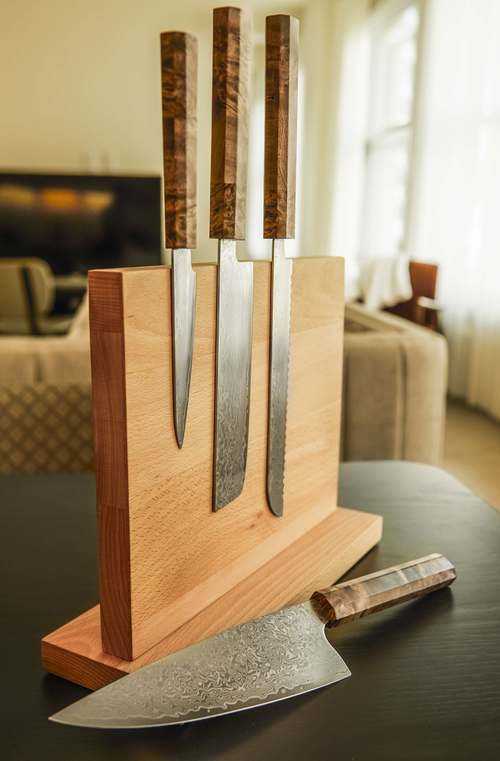 Italic Kumo Knife Set With Cutting Board In Stabilized Maple
